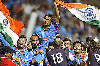 India's cricket greats debate Sachin's ODI future